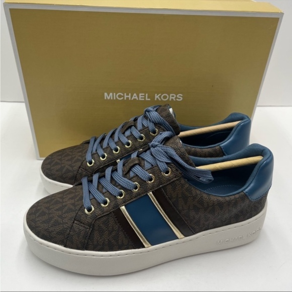 MICHAEL KORS Poppy stripe lace up sneakers.